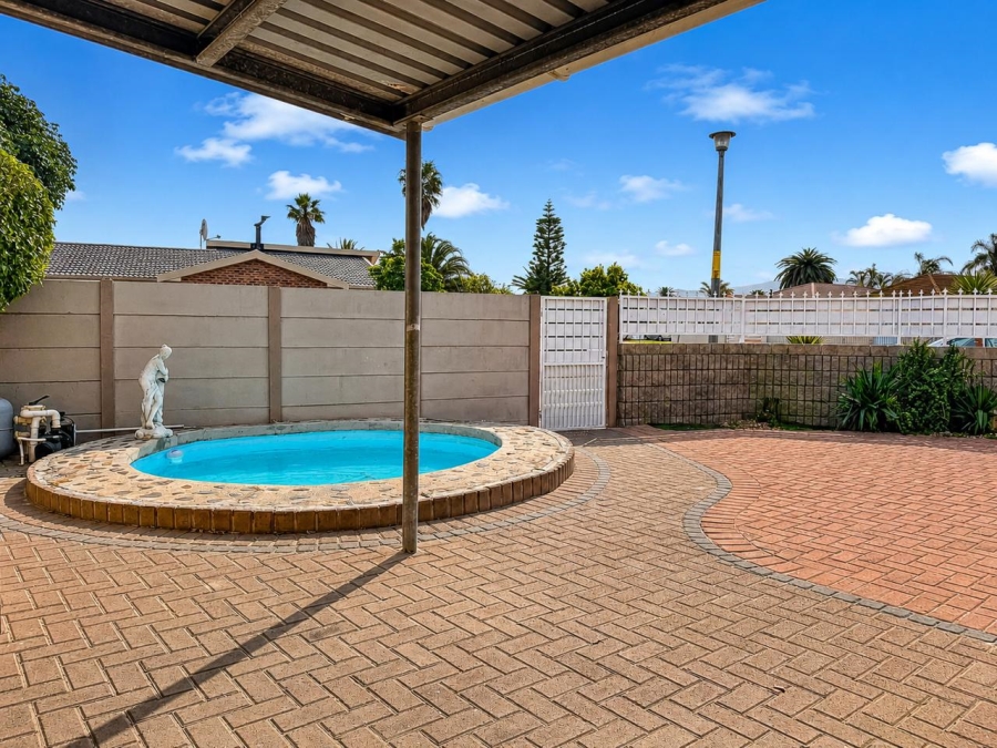 2 Bedroom Property for Sale in Tygerdal Western Cape